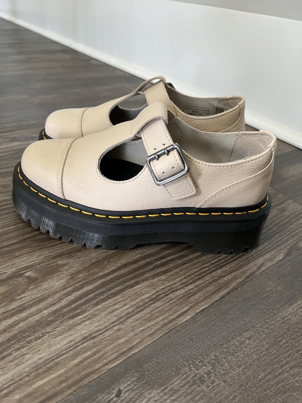 Dr. Martens Cream Platform Mary Janes - US 7 - Picture 3 of 8